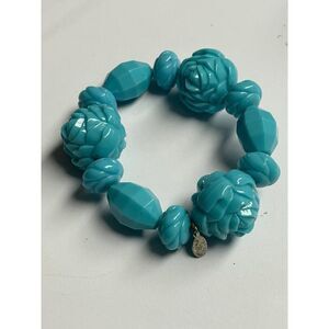 Tarina Tarantino Blue Beaded Bracelet With Floral Design Plastic Stretch Signed
